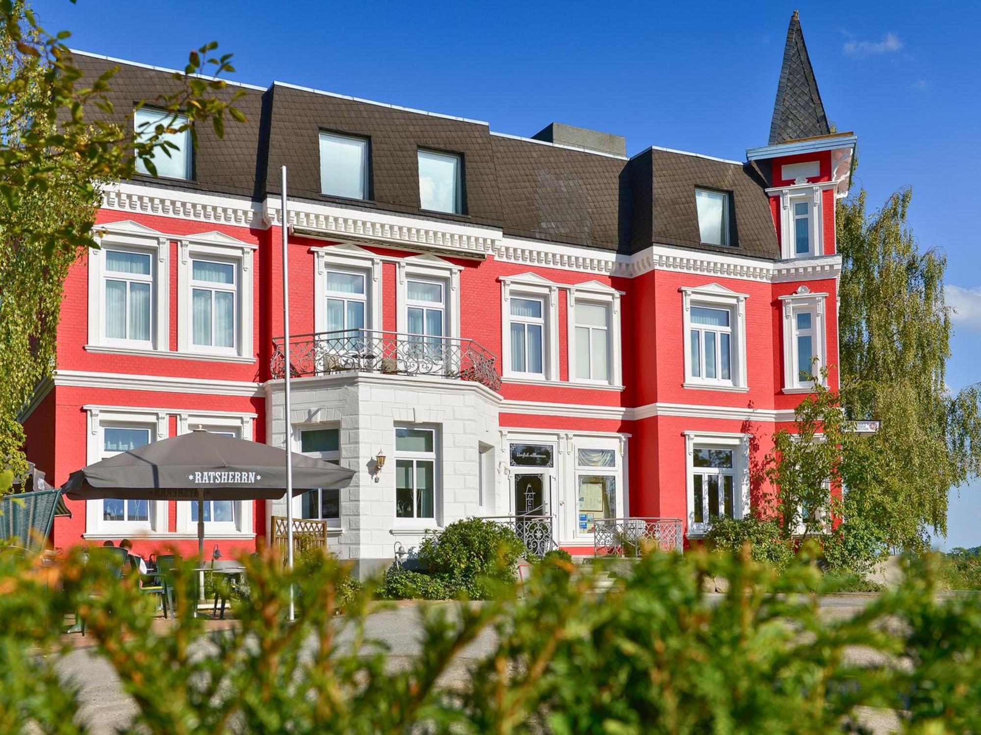 Peters - Das Genusshotel In Der Wingst Exterior foto